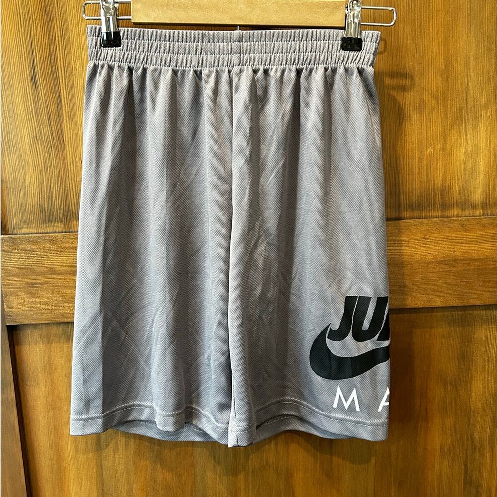 Nike Jump Man Boy's‎ Athletic Shorts Jordan Size Boy's Large